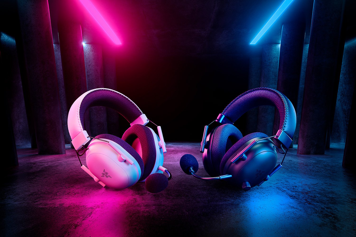 Купить Razer BlackShark V2 Pro белый [RZ04-04530200-R3M1] в