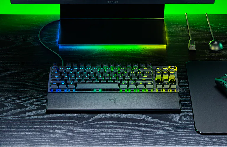 Купить Razer Huntsman V3 Pro TKL 8KHz Analog Optical Switches Gen